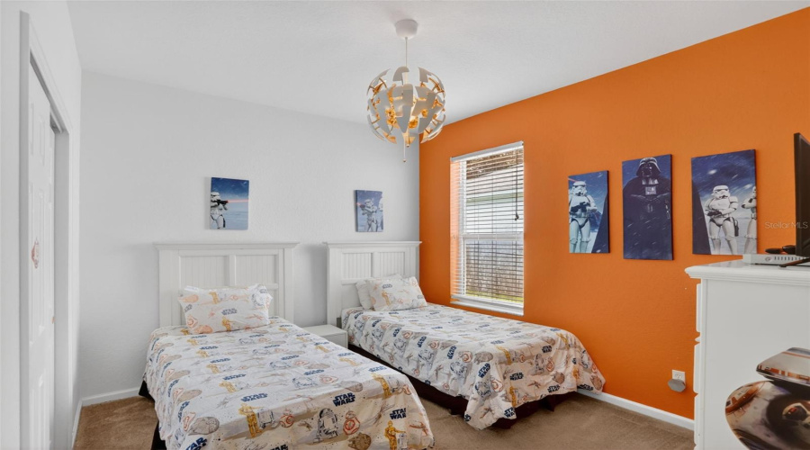 KISSIMMEE, Florida 34747, 4 Bedrooms Bedrooms, ,4 BathroomsBathrooms,Residential,For Sale,COMROW,0,MFRS5147850