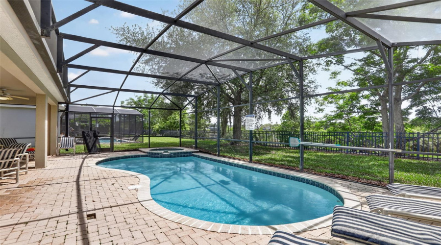 KISSIMMEE, Florida 34747, 4 Bedrooms Bedrooms, ,4 BathroomsBathrooms,Residential,For Sale,COMROW,0,MFRS5147850