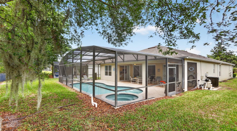 KISSIMMEE, Florida 34747, 4 Bedrooms Bedrooms, ,4 BathroomsBathrooms,Residential,For Sale,COMROW,0,MFRS5147850