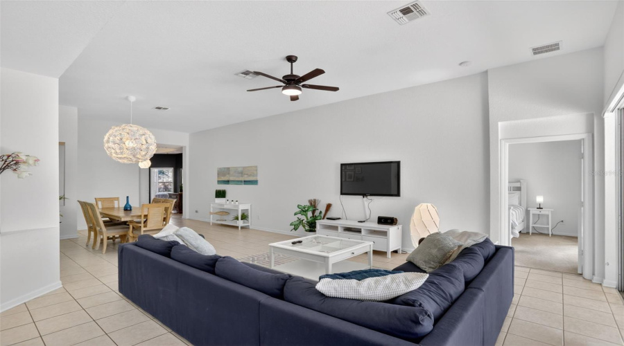 KISSIMMEE, Florida 34747, 4 Bedrooms Bedrooms, ,4 BathroomsBathrooms,Residential,For Sale,COMROW,0,MFRS5147850