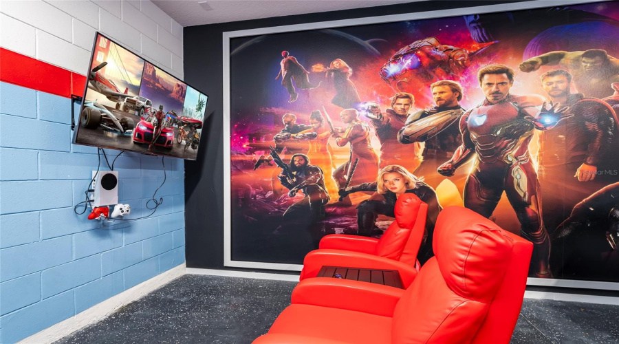 DAVENPORT, Florida 33837, 5 Bedrooms Bedrooms, ,5 BathroomsBathrooms,Residential,For Sale,OAKBOURNE,0,MFRS5146181