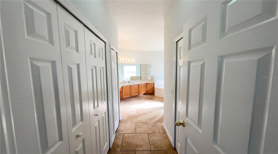 KISSIMMEE, Florida 34746, 4 Bedrooms Bedrooms, ,3 BathroomsBathrooms,Residential,For Sale,NORTHWOODS,0,MFRO6399299