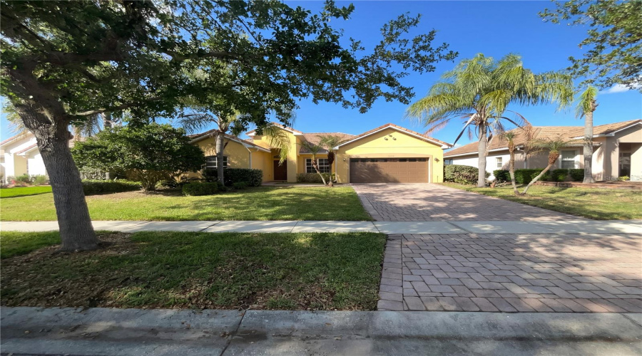 KISSIMMEE, Florida 34746, 4 Bedrooms Bedrooms, ,3 BathroomsBathrooms,Residential,For Sale,NORTHWOODS,0,MFRO6399299