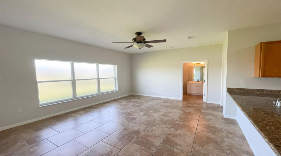 KISSIMMEE, Florida 34746, 4 Bedrooms Bedrooms, ,3 BathroomsBathrooms,Residential,For Sale,NORTHWOODS,0,MFRO6399299