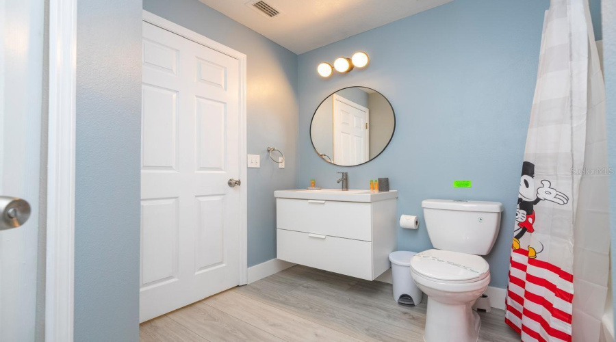 KISSIMMEE, Florida 34747, 4 Bedrooms Bedrooms, ,3 BathroomsBathrooms,Residential,For Sale,EMERALD ISLAND,0,MFRS5147863