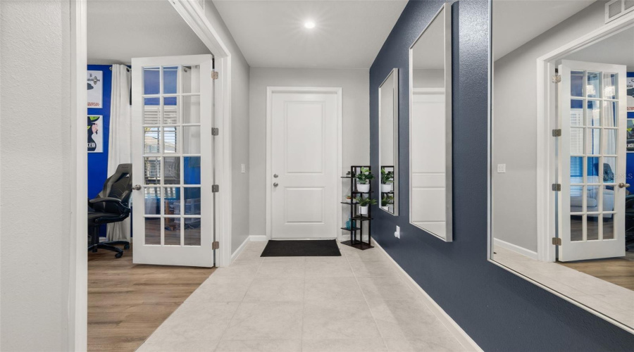 DAVENPORT, Florida 33837, 5 Bedrooms Bedrooms, ,3 BathroomsBathrooms,Residential,For Sale,BLOOM,0,MFRS5147860