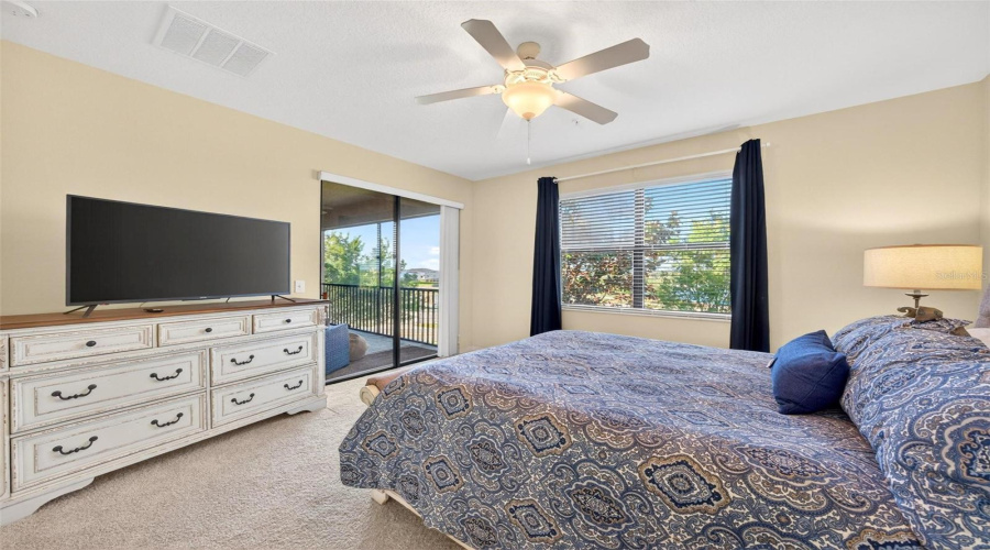 DAVENPORT, Florida 33896, 3 Bedrooms Bedrooms, ,2 BathroomsBathrooms,Residential,For Sale,LONG COVE,0,MFRA4690101