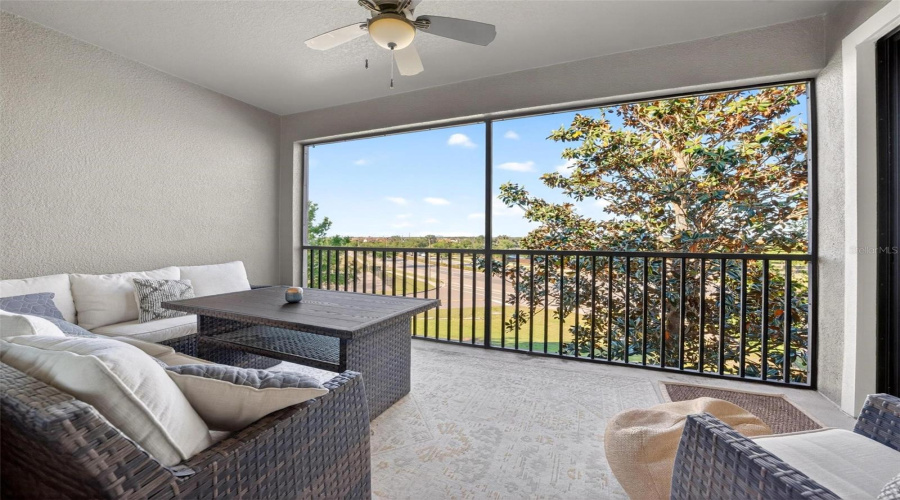 DAVENPORT, Florida 33896, 3 Bedrooms Bedrooms, ,2 BathroomsBathrooms,Residential,For Sale,LONG COVE,0,MFRA4690101