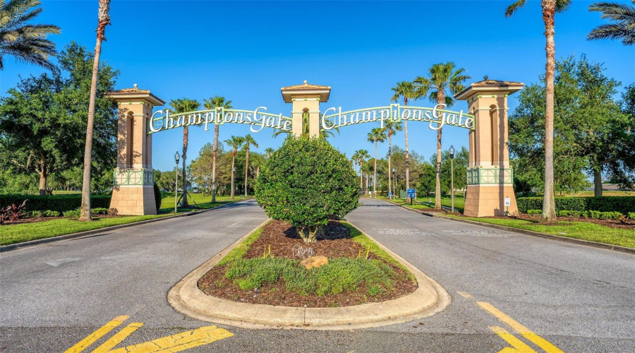 DAVENPORT, Florida 33896, 3 Bedrooms Bedrooms, ,2 BathroomsBathrooms,Residential,For Sale,LONG COVE,0,MFRA4690101