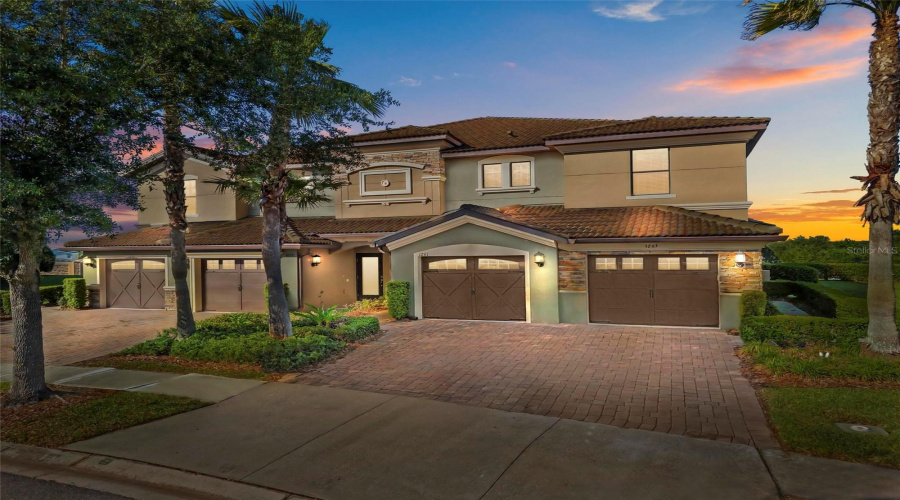 DAVENPORT, Florida 33896, 3 Bedrooms Bedrooms, ,2 BathroomsBathrooms,Residential,For Sale,LONG COVE,0,MFRA4690101