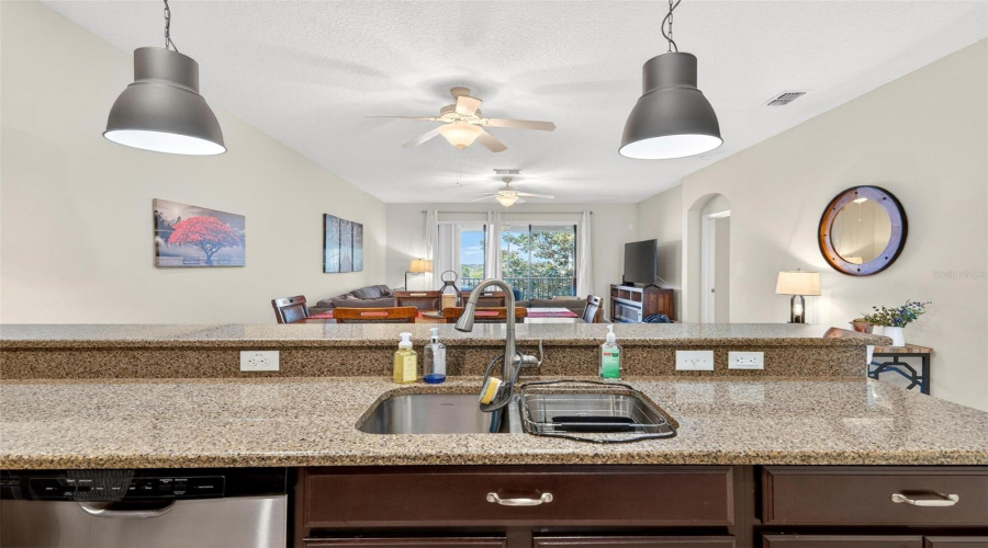 DAVENPORT, Florida 33896, 3 Bedrooms Bedrooms, ,2 BathroomsBathrooms,Residential,For Sale,LONG COVE,0,MFRA4690101