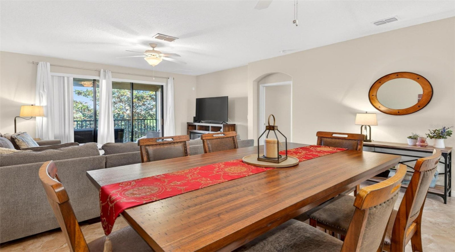 DAVENPORT, Florida 33896, 3 Bedrooms Bedrooms, ,2 BathroomsBathrooms,Residential,For Sale,LONG COVE,0,MFRA4690101