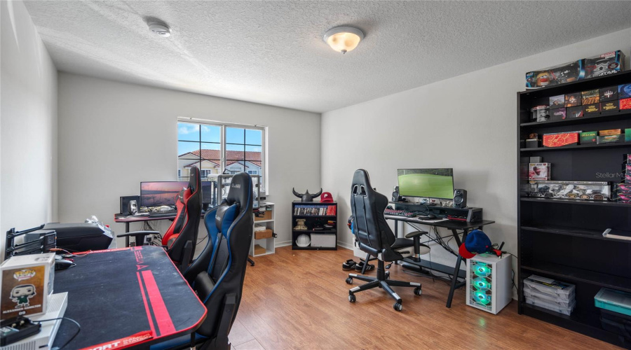 KISSIMMEE, Florida 34746, 4 Bedrooms Bedrooms, ,3 BathroomsBathrooms,Residential,For Sale,HEMINGWAY HOUSE,0,MFRO6398828