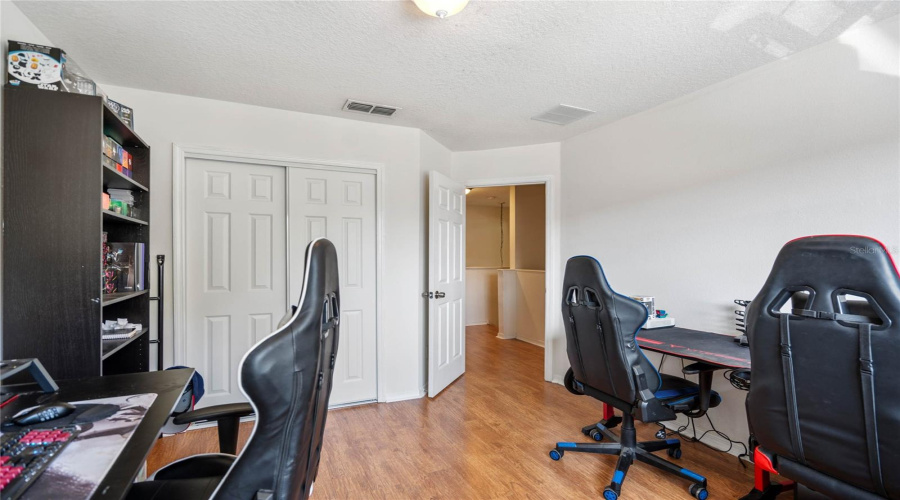 KISSIMMEE, Florida 34746, 4 Bedrooms Bedrooms, ,3 BathroomsBathrooms,Residential,For Sale,HEMINGWAY HOUSE,0,MFRO6398828