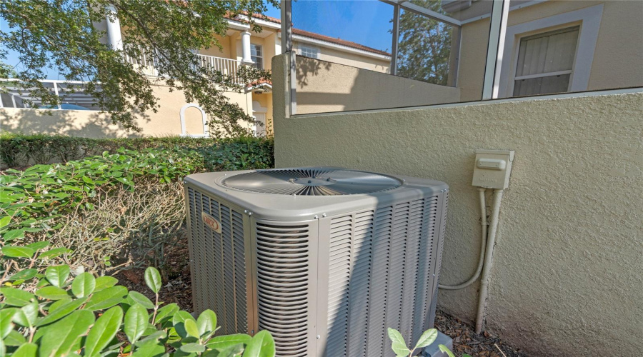 KISSIMMEE, Florida 34746, 4 Bedrooms Bedrooms, ,3 BathroomsBathrooms,Residential,For Sale,HEMINGWAY HOUSE,0,MFRO6398828