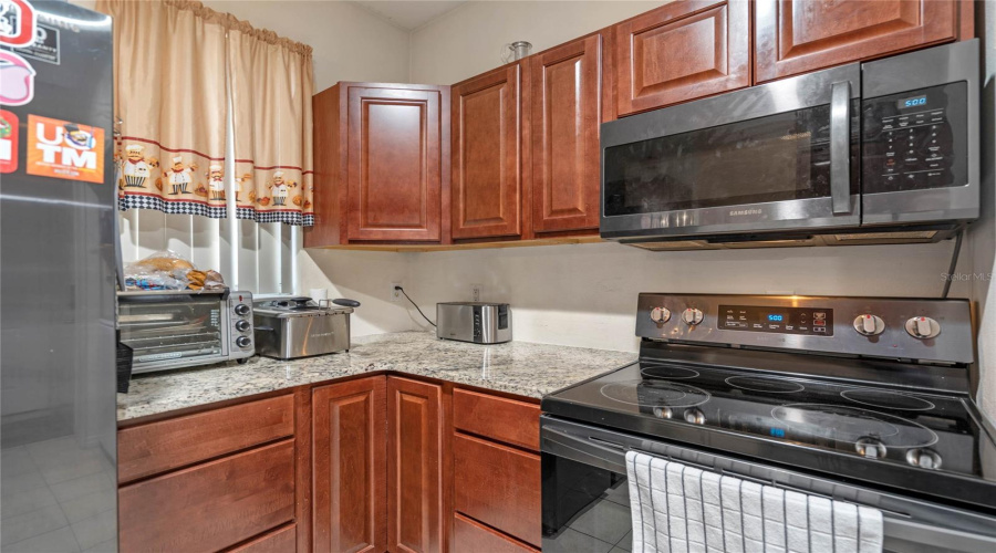 KISSIMMEE, Florida 34746, 4 Bedrooms Bedrooms, ,3 BathroomsBathrooms,Residential,For Sale,HEMINGWAY HOUSE,0,MFRO6398828