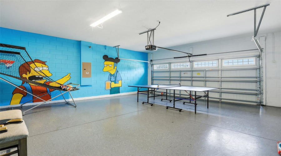 Garage / Game Room