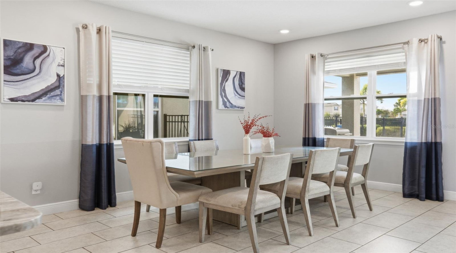 KISSIMMEE, Florida 34747, 8 Bedrooms Bedrooms, ,6 BathroomsBathrooms,Residential,For Sale,AUBURN,0,MFRO6394377