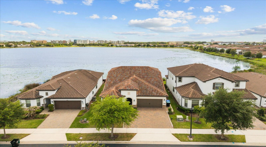 ORLANDO, Florida 32836, 3 Bedrooms Bedrooms, ,3 BathroomsBathrooms,Residential,For Sale,LEMON LAKE,0,MFRO6398787