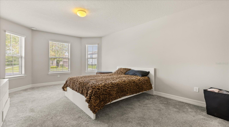 ORLANDO, Florida 32836, 3 Bedrooms Bedrooms, ,3 BathroomsBathrooms,Residential,For Sale,LEMON LAKE,0,MFRO6398787