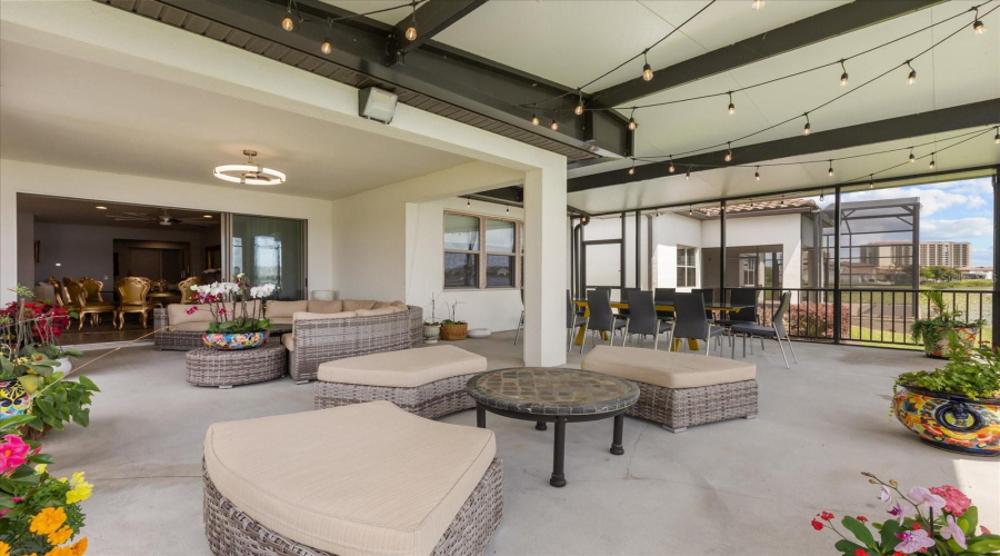 ORLANDO, Florida 32836, 3 Bedrooms Bedrooms, ,3 BathroomsBathrooms,Residential,For Sale,LEMON LAKE,0,MFRO6398787