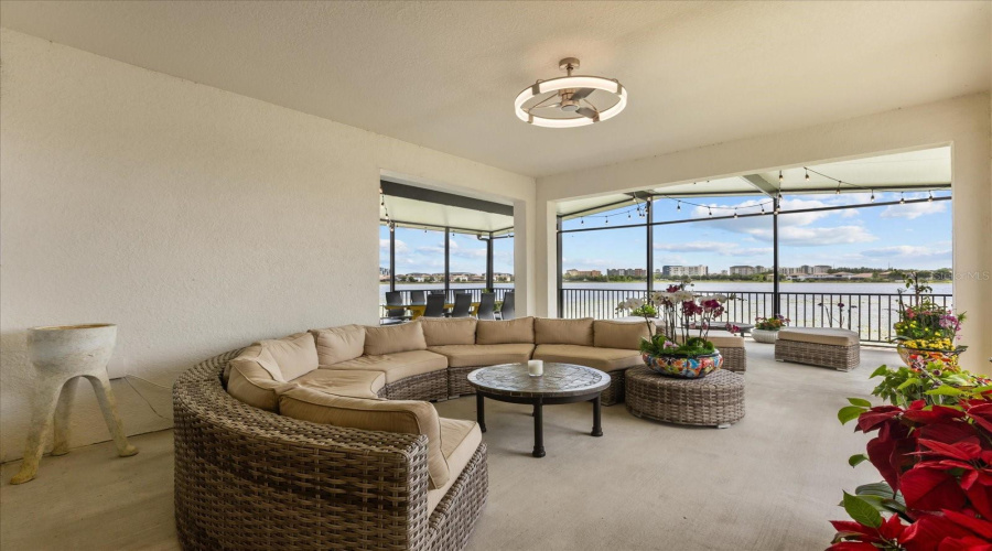 ORLANDO, Florida 32836, 3 Bedrooms Bedrooms, ,3 BathroomsBathrooms,Residential,For Sale,LEMON LAKE,0,MFRO6398787