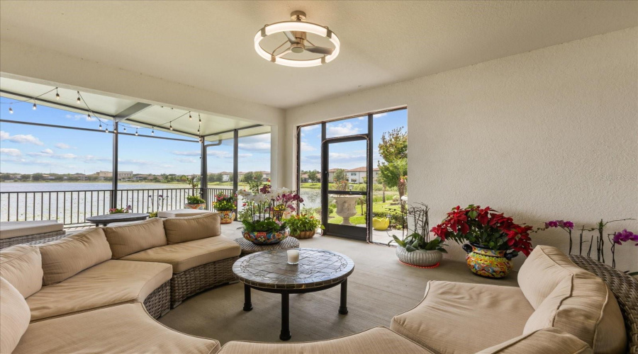 ORLANDO, Florida 32836, 3 Bedrooms Bedrooms, ,3 BathroomsBathrooms,Residential,For Sale,LEMON LAKE,0,MFRO6398787