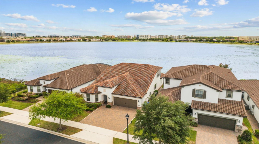 ORLANDO, Florida 32836, 3 Bedrooms Bedrooms, ,3 BathroomsBathrooms,Residential,For Sale,LEMON LAKE,0,MFRO6398787