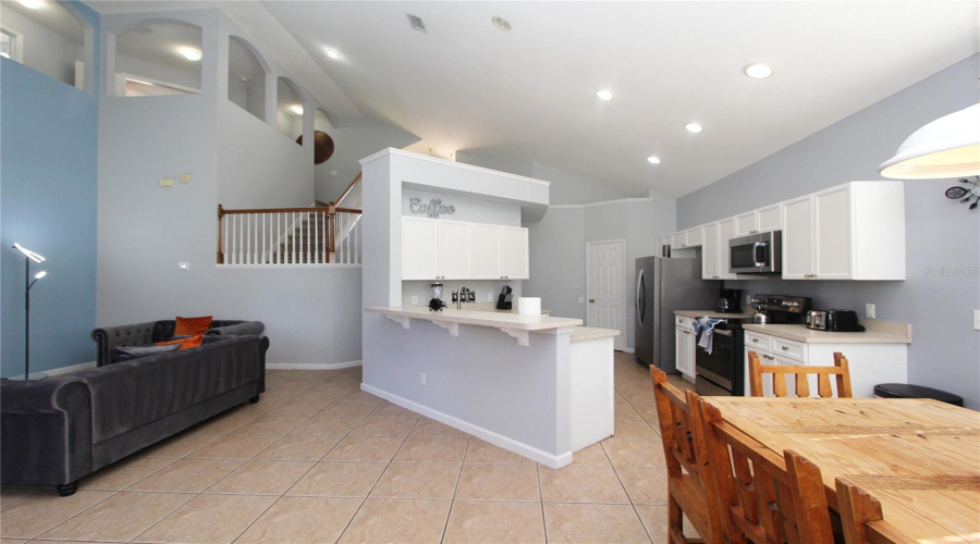 KISSIMMEE, Florida 34747, 5 Bedrooms Bedrooms, ,3 BathroomsBathrooms,Residential,For Sale,FAN PALM,0,MFRS5147833