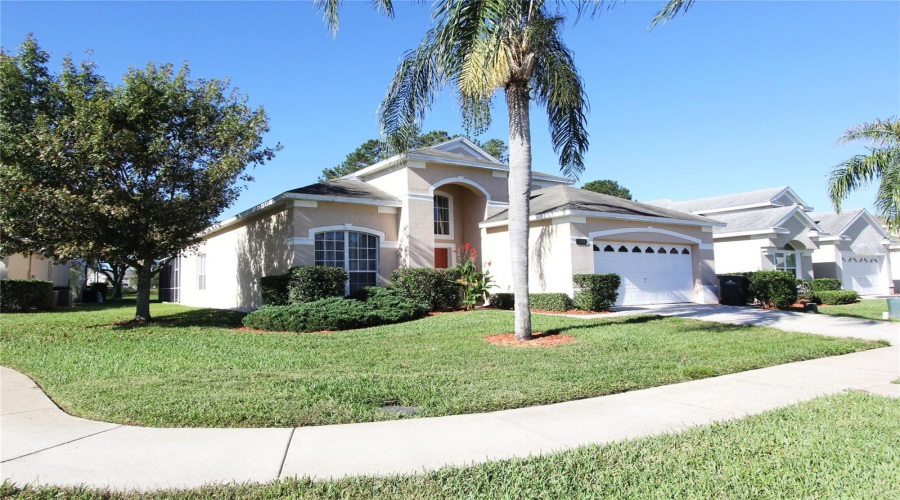 KISSIMMEE, Florida 34747, 5 Bedrooms Bedrooms, ,3 BathroomsBathrooms,Residential,For Sale,FAN PALM,0,MFRS5147833