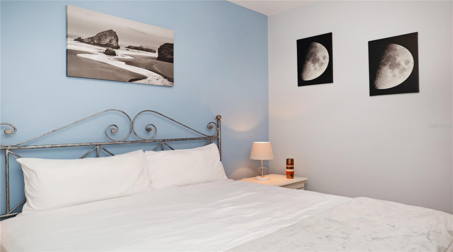 KISSIMMEE, Florida 34747, 5 Bedrooms Bedrooms, ,3 BathroomsBathrooms,Residential,For Sale,FAN PALM,0,MFRS5147833