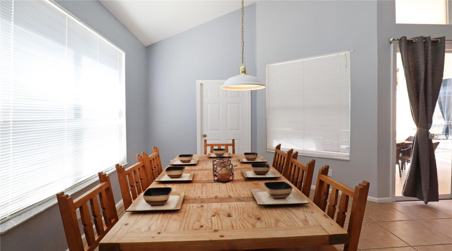 KISSIMMEE, Florida 34747, 5 Bedrooms Bedrooms, ,3 BathroomsBathrooms,Residential,For Sale,FAN PALM,0,MFRS5147833