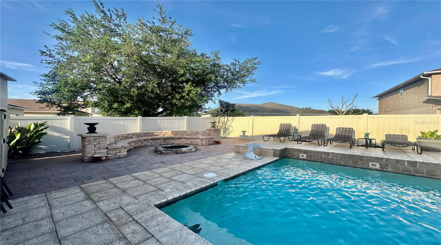 Fire Pit with seating