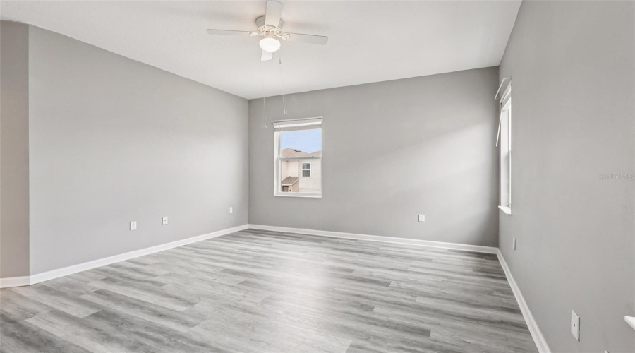 DAVENPORT, Florida 33837, 5 Bedrooms Bedrooms, ,3 BathroomsBathrooms,Residential,For Sale,BOYDFIELD,0,MFRO6399238