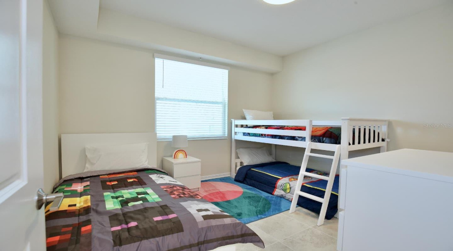 KISSIMMEE, Florida 34746, 2 Bedrooms Bedrooms, ,2 BathroomsBathrooms,Residential,For Sale,PARADOX,0,MFRO6399517