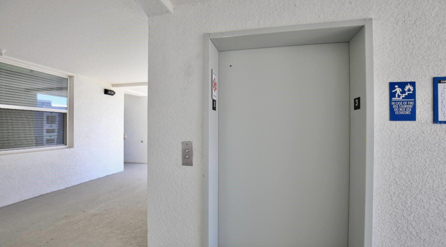 KISSIMMEE, Florida 34746, 2 Bedrooms Bedrooms, ,2 BathroomsBathrooms,Residential,For Sale,PARADOX,0,MFRO6399517