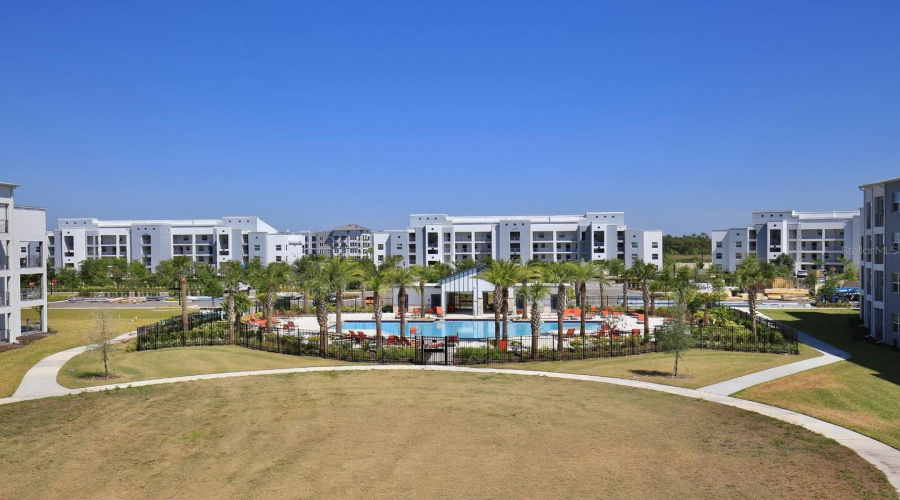 KISSIMMEE, Florida 34746, 2 Bedrooms Bedrooms, ,2 BathroomsBathrooms,Residential,For Sale,PARADOX,0,MFRO6399517