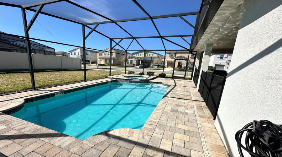 KISSIMMEE, Florida 34747, 4 Bedrooms Bedrooms, ,3 BathroomsBathrooms,Residential,For Sale,CARIBBEAN VIEW,0,MFRO6399527