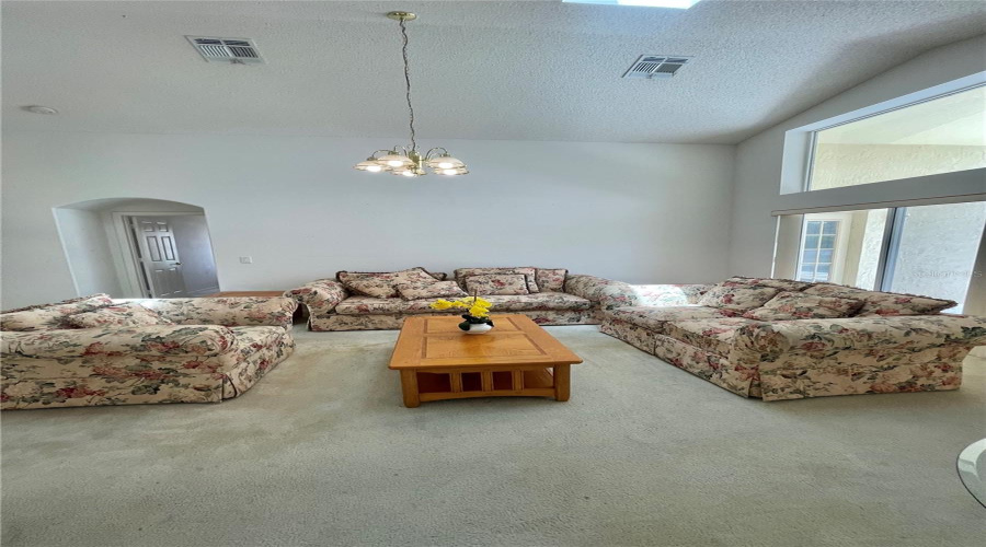 KISSIMMEE, Florida 34747, 4 Bedrooms Bedrooms, ,3 BathroomsBathrooms,Residential,For Sale,LA JOLLA,0,MFRS5147944