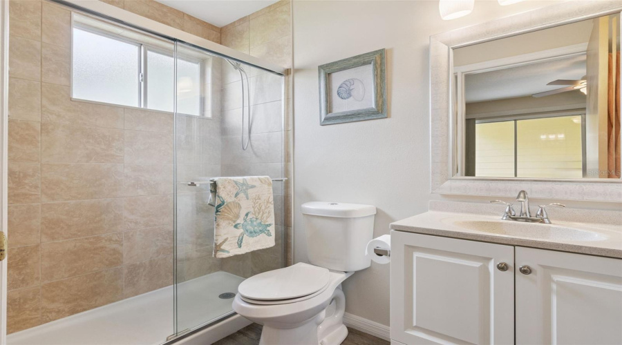 KISSIMMEE, Florida 34747, 4 Bedrooms Bedrooms, ,3 BathroomsBathrooms,Residential,For Sale,KNIGHTSBRIDGE,0,MFRO6397982