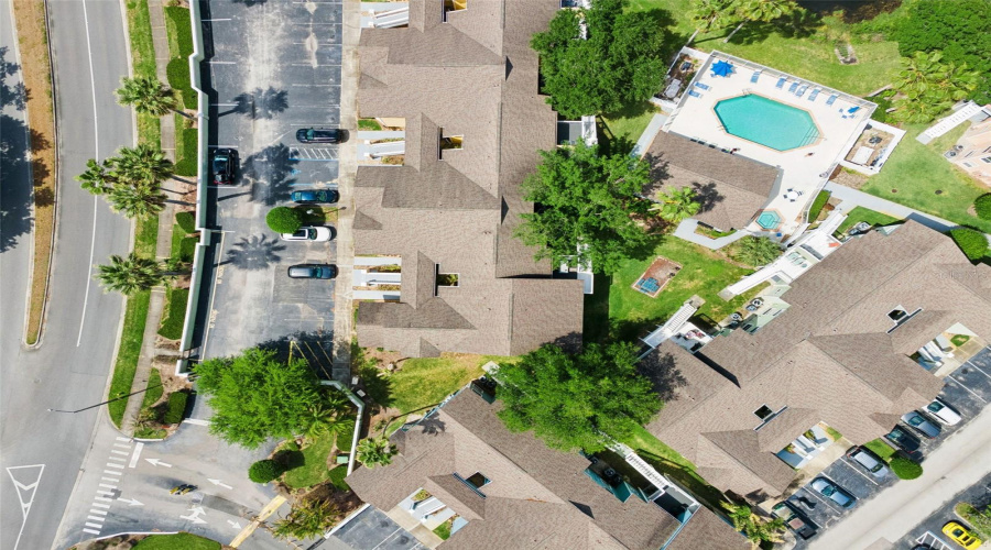 KISSIMMEE, Florida 34747, 4 Bedrooms Bedrooms, ,3 BathroomsBathrooms,Residential,For Sale,KNIGHTSBRIDGE,0,MFRO6397982