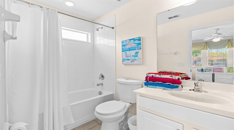 KISSIMMEE, Florida 34746, 4 Bedrooms Bedrooms, ,4 BathroomsBathrooms,Residential,For Sale,STELLA,0,MFRO6399620