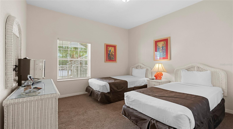 DAVENPORT, Florida 33897, 3 Bedrooms Bedrooms, ,2 BathroomsBathrooms,Residential,For Sale,GRAN BAHAMA,0,MFRO6393623