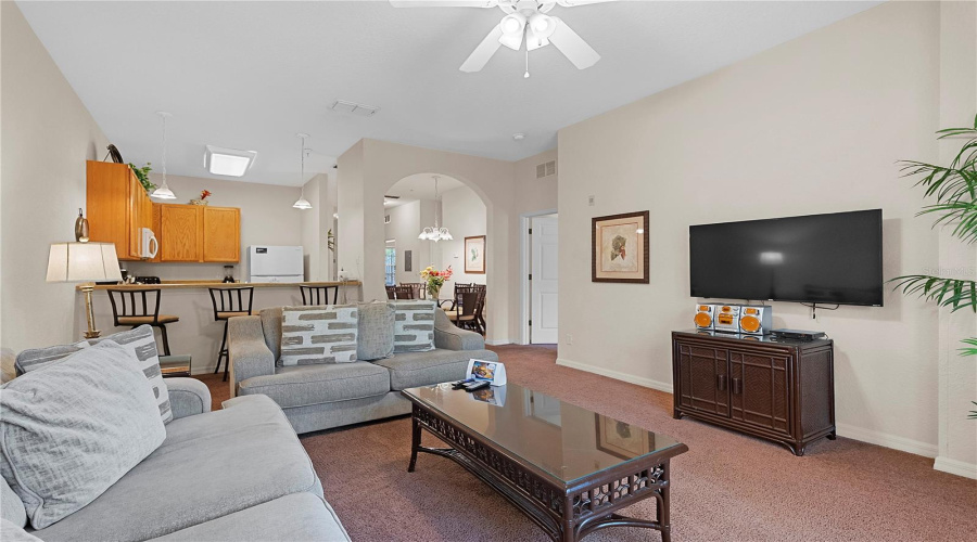 DAVENPORT, Florida 33897, 3 Bedrooms Bedrooms, ,2 BathroomsBathrooms,Residential,For Sale,GRAN BAHAMA,0,MFRO6393623