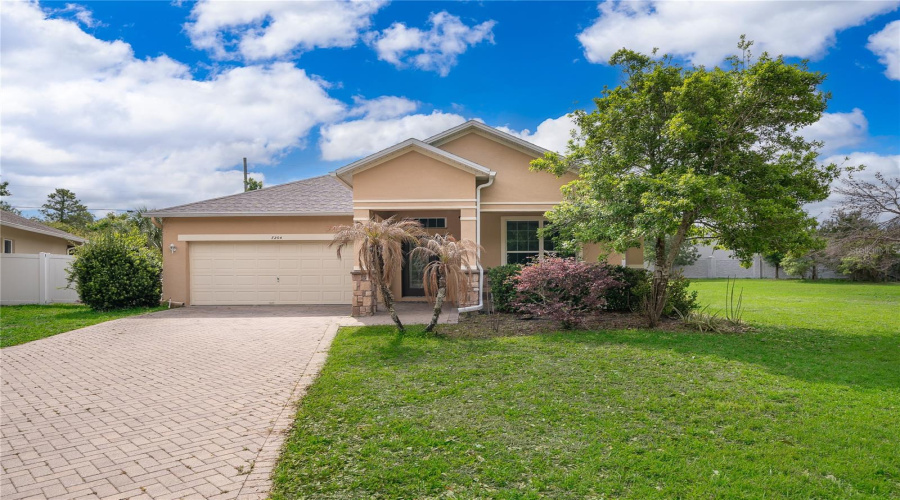 DAVENPORT, Florida 33896, 4 Bedrooms Bedrooms, ,2 BathroomsBathrooms,Residential,For Sale,MYSTIC BROOK,0,MFRO6398649