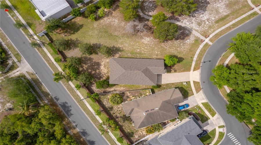 DAVENPORT, Florida 33896, 4 Bedrooms Bedrooms, ,2 BathroomsBathrooms,Residential,For Sale,MYSTIC BROOK,0,MFRO6398649