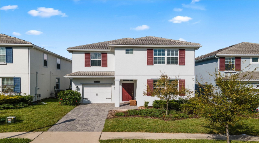 DAVENPORT, Florida 33896, 6 Bedrooms Bedrooms, ,5 BathroomsBathrooms,Residential,For Sale,MULLIGAN,0,MFRO6291126