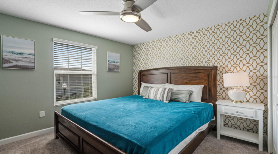 DAVENPORT, Florida 33896, 6 Bedrooms Bedrooms, ,5 BathroomsBathrooms,Residential,For Sale,MULLIGAN,0,MFRO6291126