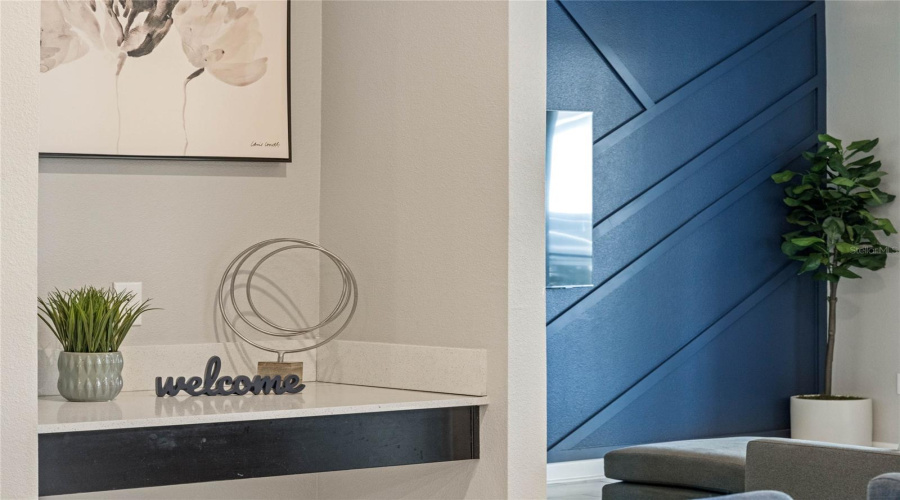 DAVENPORT, Florida 33896, 6 Bedrooms Bedrooms, ,5 BathroomsBathrooms,Residential,For Sale,MULLIGAN,0,MFRO6291126