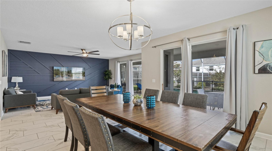 DAVENPORT, Florida 33896, 6 Bedrooms Bedrooms, ,5 BathroomsBathrooms,Residential,For Sale,MULLIGAN,0,MFRO6291126